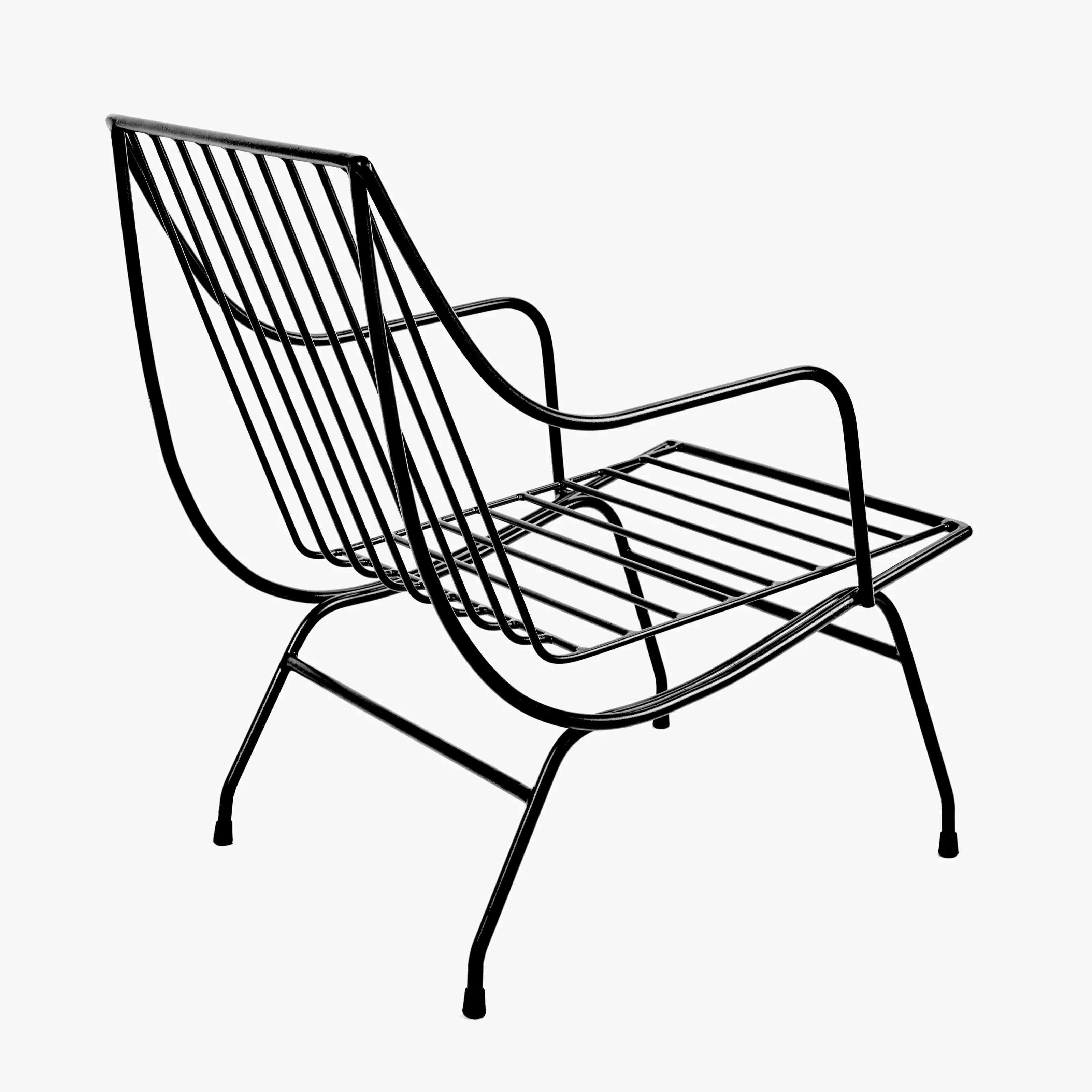 Lounge Chair With Cushion White Stresa Metal Sculptures