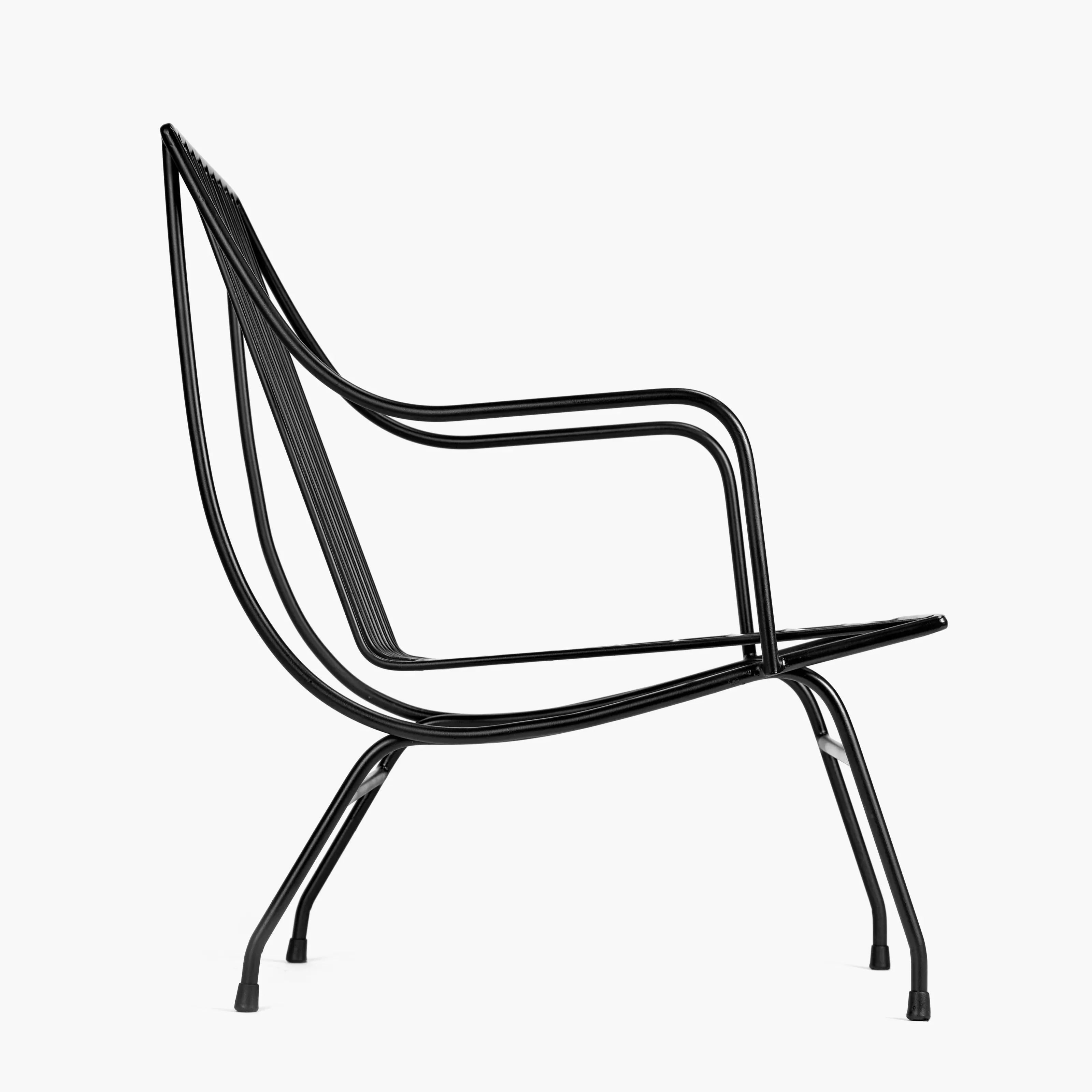 Lounge Chair With Cushion White Stresa Metal Sculptures